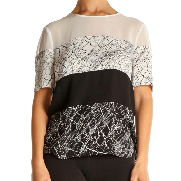 BCBGMAXAZRIA black and white 4 striped top xxs - Picture 7 of 7